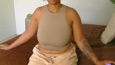 Cherrybabe online show from December 13, 9:04 am