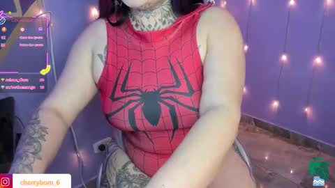  dayis independent model  online show from September 19, 3:38 am