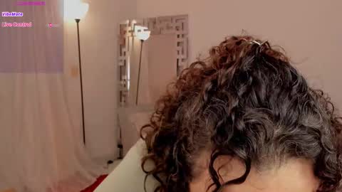 Snapshot of cherryboobss chatting on October 21, 3:10 am CHERRY online show from October 21, 3:10 am