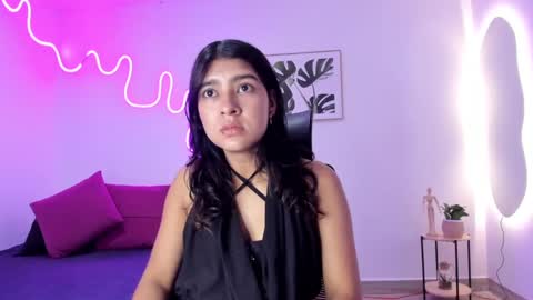 Snapshot of cherrydollxx chatting on September 19, 12:04 pm C H E R R Y online show from September 19, 12:04 pm