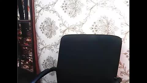 Snapshot of cherryindian4u69 chatting on March 3, 6:09 am leah online show from March 3, 6:09 am