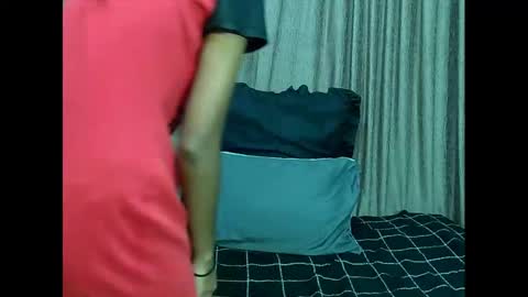 Snapshot of cherryindian4u69 chatting on December 16, 5:17 am leah online show from December 16, 5:17 am