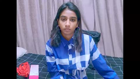 Snapshot of cherryindian4u69 chatting on January 28, 5:11 am leah online show from January 28, 5:11 am