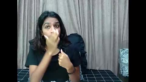 Snapshot of cherryindian4u69 chatting on January 16, 5:32 am leah online show from January 16, 5:32 am
