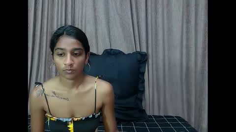 Snapshot of cherryindian4u69 chatting on January 19, 8:18 am leah online show from January 19, 8:18 am