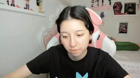 cherrycute666 online show from June 27, 6:58 am