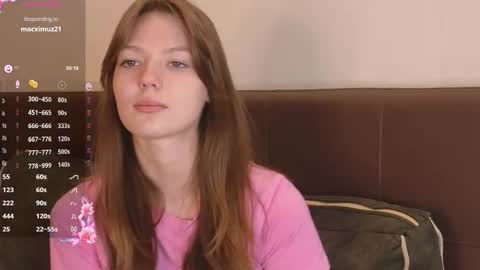 Snapshot of cherrymira chatting on October 30, 3:46 pm Loise online show from October 30, 3:46 pm