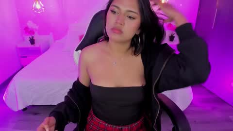 Cherry Vixen online show from October 18, 6:38 am