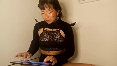 Cherry  online show from December 28, 11:26 pm