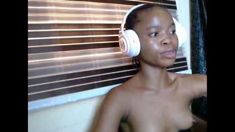 cherryxpussy online show from February 10, 4:14 pm