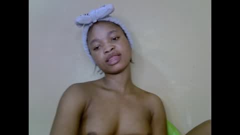 cherryxpussy online show from November 20, 7:37 pm