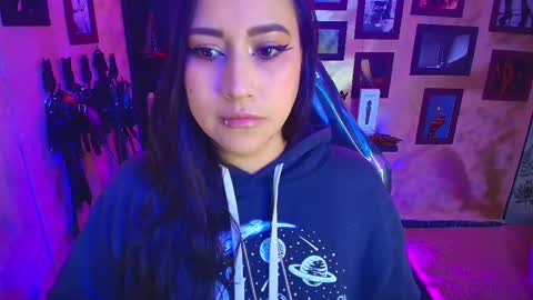 cherry online show from October 7, 4:00 pm