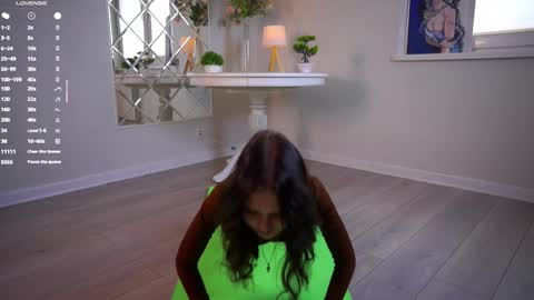 Leia online show from October 21, 2:37 am