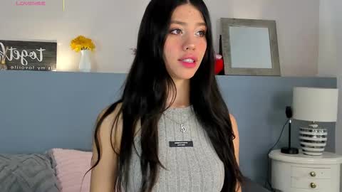 Snapshot of cheryelfox chatting on September 18, 8:29 pm cheryelfox online show from September 18, 8:29 pm