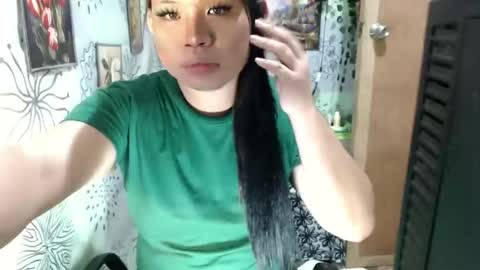 chescahotxxxl online show from February 5, 3:23 am