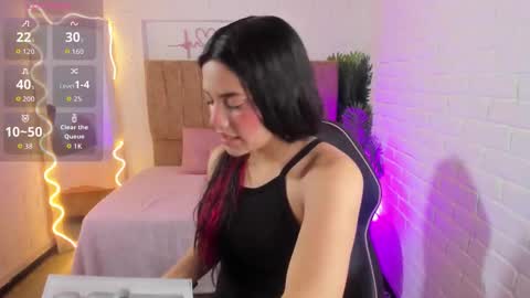 Snapshot of chiara_tay chatting on September 22, 7:12 pm Chiara online show from September 22, 7:12 pm