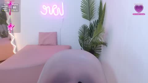 Chiara  online show from December 15, 3:02 am
