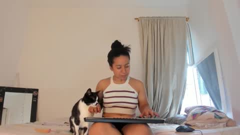 Chiara fustox online show from February 24, 8:07 pm