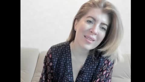 Snapshot of chicafortuna chatting on February 18, 3:21 am NBFG online show from February 18, 3:21 am