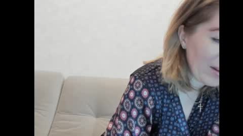 Snapshot of chicafortuna chatting on February 20, 2:18 am NBFG online show from February 20, 2:18 am