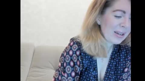 Snapshot of chicafortuna chatting on February 17, 1:25 am NBFG online show from February 17, 1:25 am