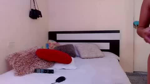 Snapshot of chikandela chatting on February 20, 9:31 pm Valentina online show from February 20, 9:31 pm