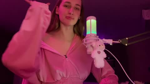 Snapshot of chillgoddess chatting on January 23, 2:17 pm Goddess Vika - owner of all ur money online show from January 23, 2:17 pm