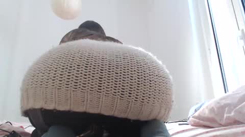 yoursensualparadise online show from January 25, 11:24 am