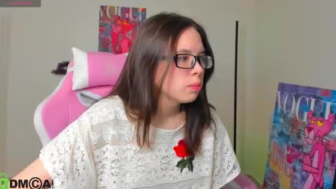 Snapshot of chio_mio chatting on February 25, 10:15 am chio_mio online show from February 25, 10:15 am