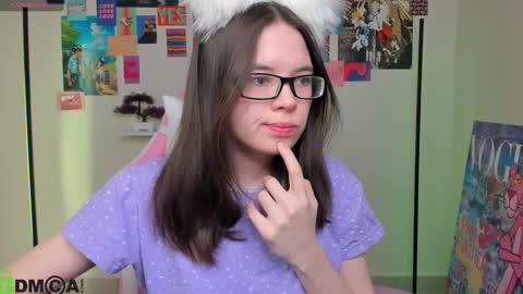 Snapshot of chio_mio chatting on March 6, 10:20 am chio_mio online show from March 6, 10:20 am