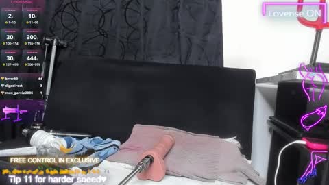 Snapshot of chiquihornymature chatting on October 15, 10:12 pm chiquihornymature online show from October 15, 10:12 pm