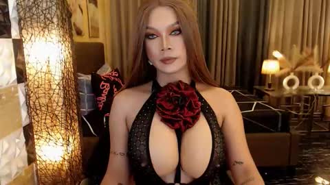 Stella Berkin online show from December 22, 1:25 pm