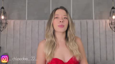 Chloe online show from January 22, 11:01 am