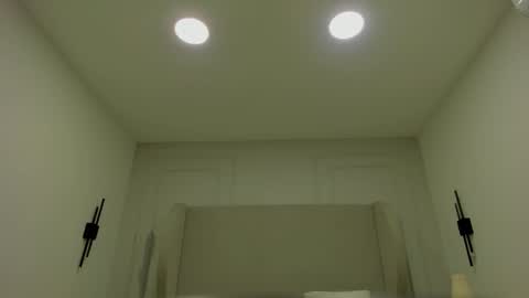 Chloe online show from December 19, 12:08 pm