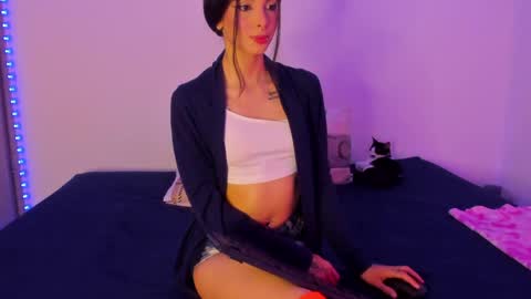  3 online show from June 1, 4:36 am