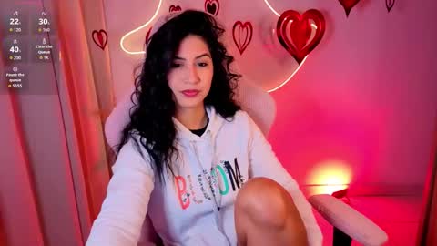 Chloe online show from February 16, 11:10 am