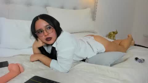 Chloee online show from September 13, 2:03 pm