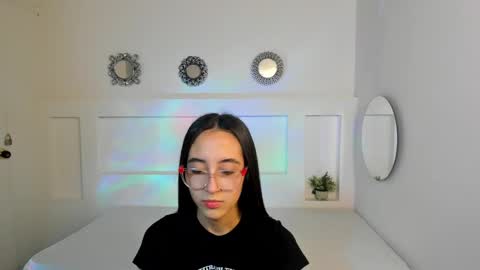 chloehil2 online show from March 11, 8:09 pm