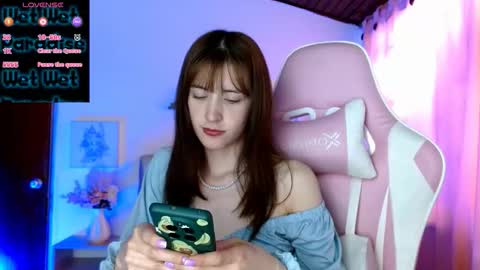 Chloe online show from November 6, 8:26 pm