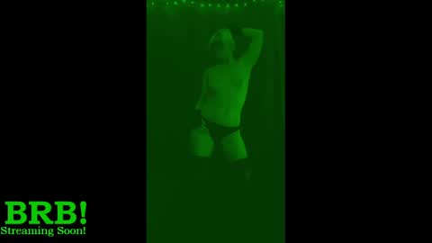 Snapshot of chloekissxo chatting on February 25, 3:09 am Chloekissxo online show from February 25, 3:09 am