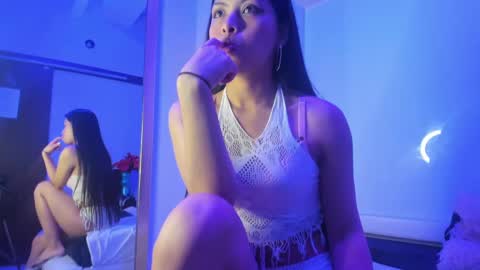 Snapshot of chloemartini_ chatting on October 10, 4:17 am ChloeSignup For Free Join my Fan Club online show from October 10, 4:17 am