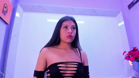 Snapshot of chloemartini_ chatting on October 16, 3:20 am ChloeSignup For Free Join my Fan Club online show from October 16, 3:20 am