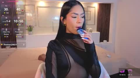 Chloe Moon online show from October 1, 5:01 am