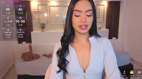 Chloe Moon online show from October 21, 1:04 pm