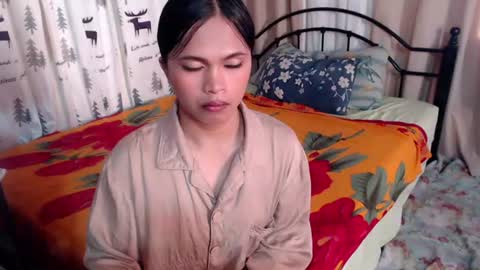 chloesmithxx online show from June 8, 9:58 pm
