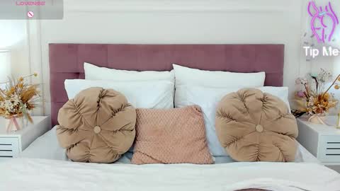 Snapshot of chloesug chatting on October 9, 7:18 pm Chloe online show from October 9, 7:18 pm