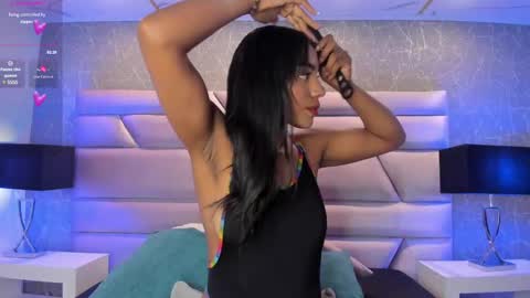 CHLOE  online show from December 30, 9:50 pm
