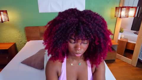 Snapshot of choco_goddess_ chatting on September 9, 1:44 pm Camila Love online show from September 9, 1:44 pm