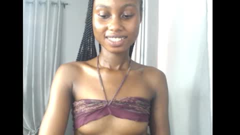 choco_petitqueen online show from March 12, 9:23 am