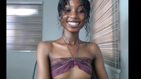 choco_petitqueen online show from December 3, 7:33 am